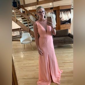 measurements 37.5inches waist 32inches hips 41inches Also have in gray